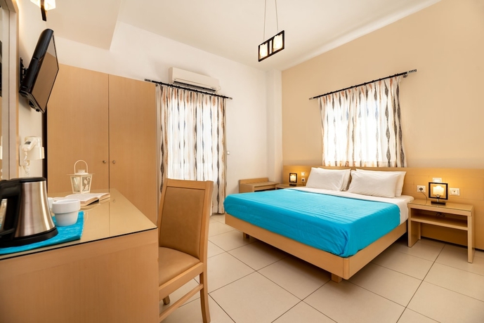 Imagen de la habitación del Hotel Stelios Place, Perissa-Perivolos. Foto 6