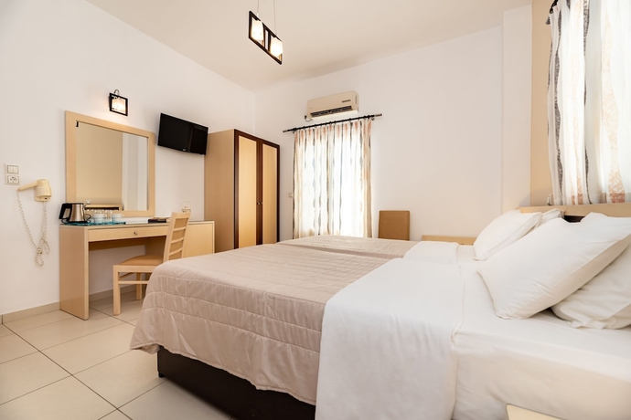 Imagen de la habitación del Hotel Stelios Place, Perissa-Perivolos. Foto 7