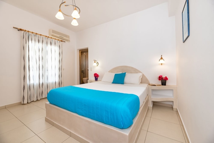 Imagen de la habitación del Hotel Stelios Place, Perissa-Perivolos. Foto 10
