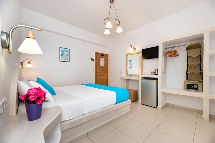 Imagen de la habitación del Hotel Stelios Place, Perissa-Perivolos. Foto 11