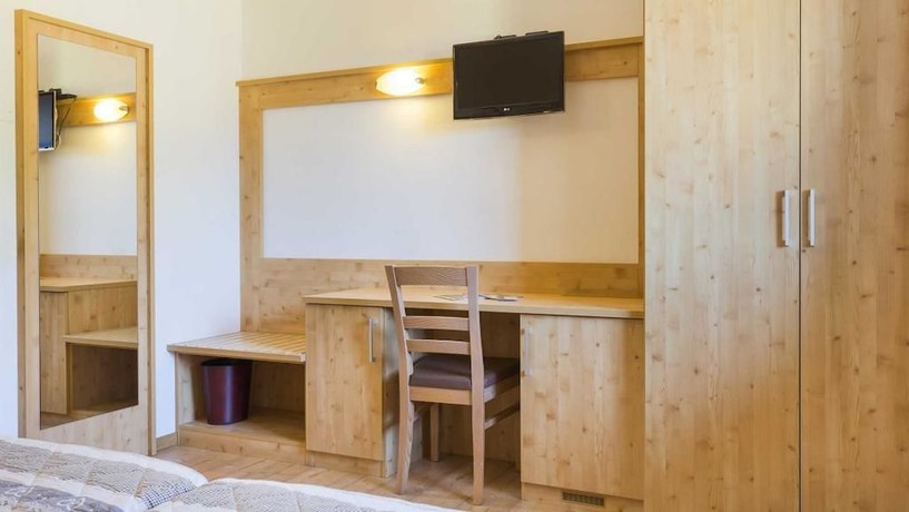 Imagen de la habitación del Hotel Stella Alpina, Andalo. Foto 9