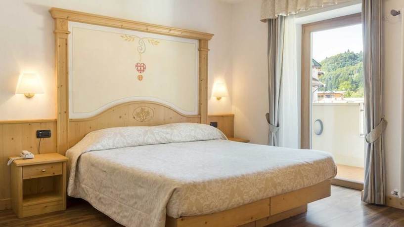 Imagen de la habitación del Hotel Stella Alpina, Andalo. Foto 16