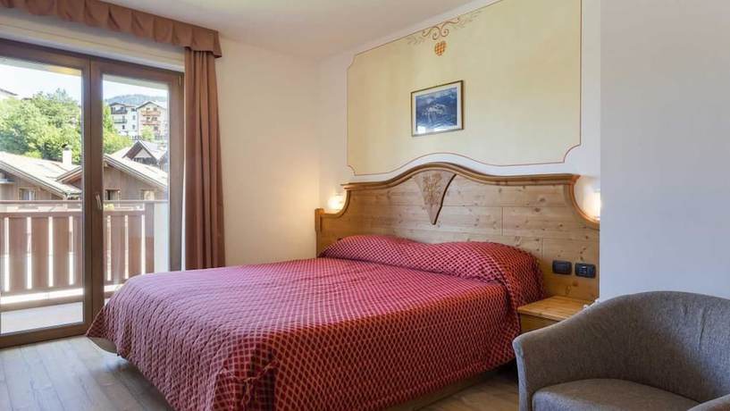 Imagen de la habitación del Hotel Stella Alpina, Andalo. Foto 19