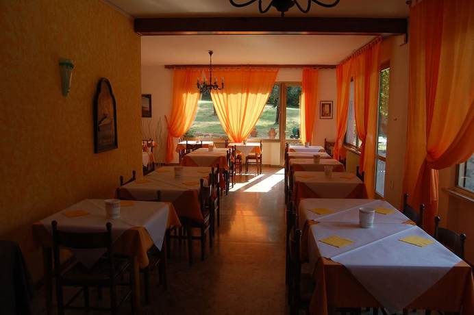 Imagen del bar/restaurante del Hotel Stella Alpina, Malcesine. Foto 6