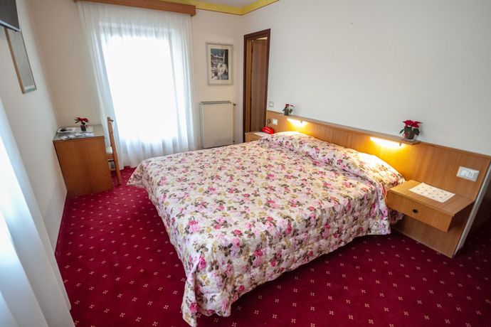 Imagen de la habitación del Hotel Stella Alpina, Predazzo. Foto 4