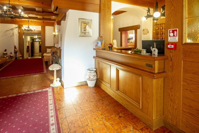 Imagen de los interiores del Hotel Stella Alpina, Predazzo. Foto 14