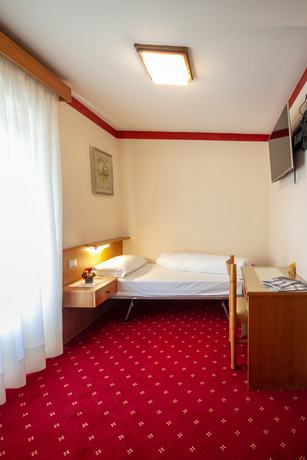 Imagen de la habitación del Hotel Stella Alpina, Predazzo. Foto 12