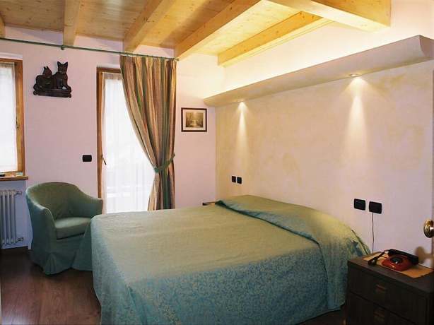 Imagen de la habitación del Hotel Stella Alpina, Villotta. Foto 19