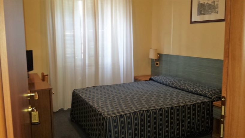 Imagen general del Hotel Stella, Castro Pretorio. Foto 1