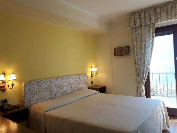 Imagen de la habitación del Hotel Stella D\'Italia. Foto 11