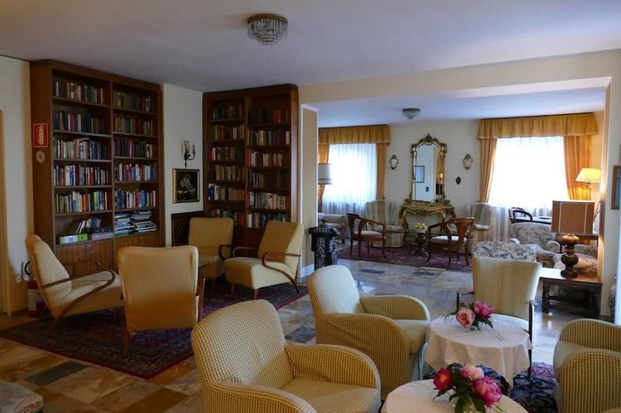 Imagen de los interiores del Hotel Stella D\'Italia. Foto 17