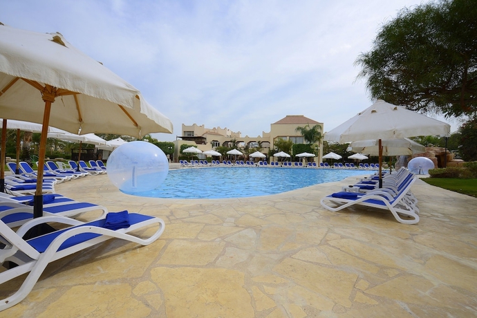 Imagen de la piscina del Hotel Stella Di Mare Sea Club. Foto 17