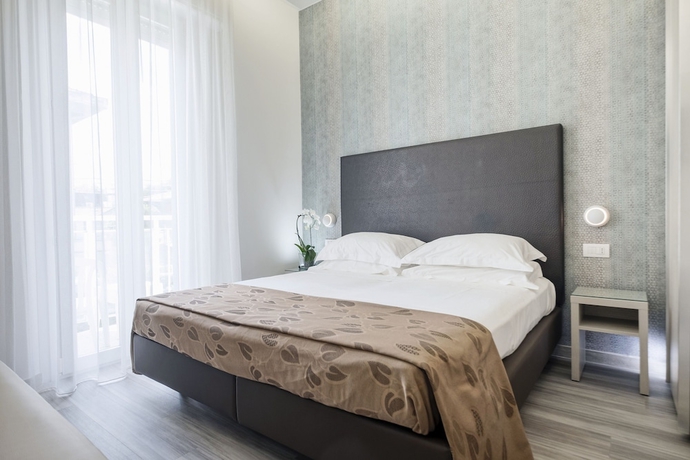 Imagen de la habitación del Hotel Stella D'oro, Rimini. Foto 8
