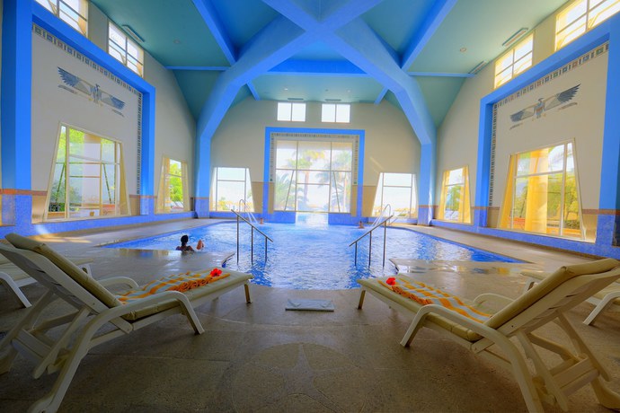 Imagen de la piscina del Hotel Stella Golf. Foto 17