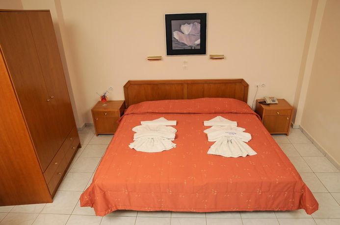 Imagen de la habitación del Hotel Stella Katrin. Foto 5