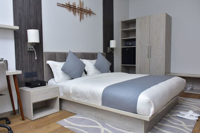 Imagen de la habitación del Hotel Stella, Kinshasa. Foto 6