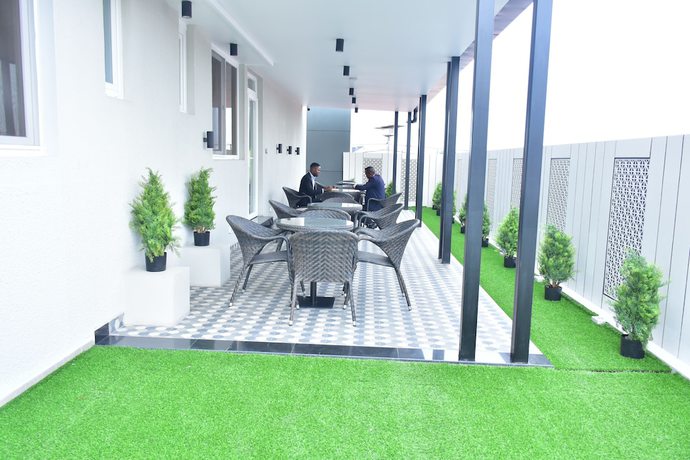 Imagen del bar/restaurante del Hotel Stella, Kinshasa. Foto 3