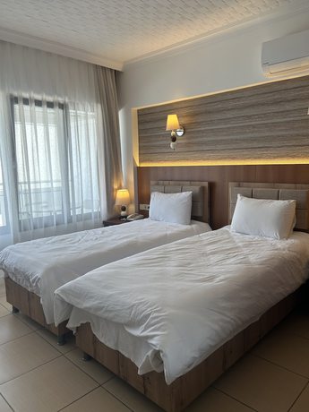 Imagen de la habitación del Hotel Stella, Kusadasi. Foto 8