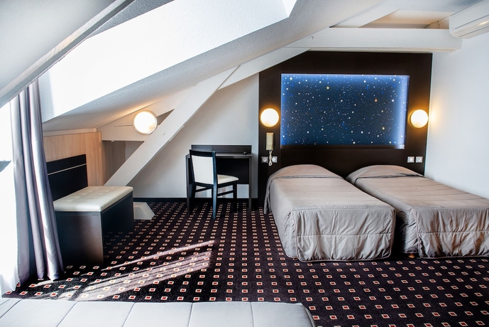 Imagen de la habitación del Hotel Stella, Lourdes. Foto 7