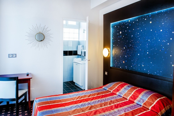 Imagen de la habitación del Hotel Stella, Lourdes. Foto 9