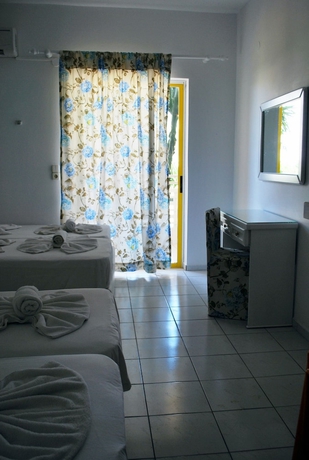 Imagen de la habitación del Hotel Stella Maria. Foto 16