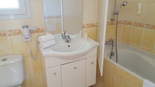Imagen de la habitación del Hotel Stella Marina, Macinaggio. Foto 16