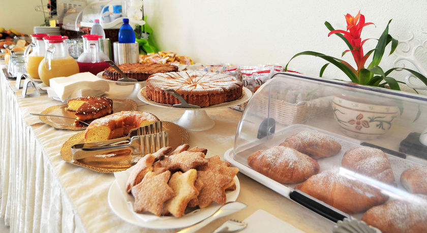 Imagen del bar/restaurante del Hotel Stella Marina, San Teodoro . Foto 2