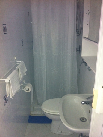 Imagen de la habitación del Hotel Stella Maris, Capri. Foto 3