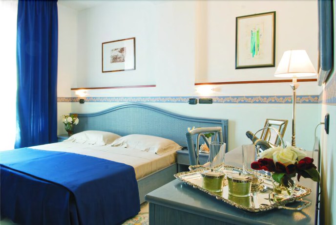 Imagen de la habitación del Hotel Stella Maris, Marina di Casal Velino. Foto 7