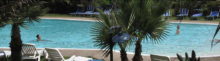 Imagen de la piscina del Hotel Stella Maris, Marina di Casal Velino. Foto 18
