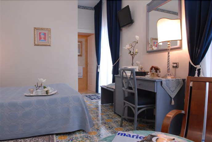 Imagen de la habitación del Hotel Stella Maris, Marina di Casal Velino. Foto 11