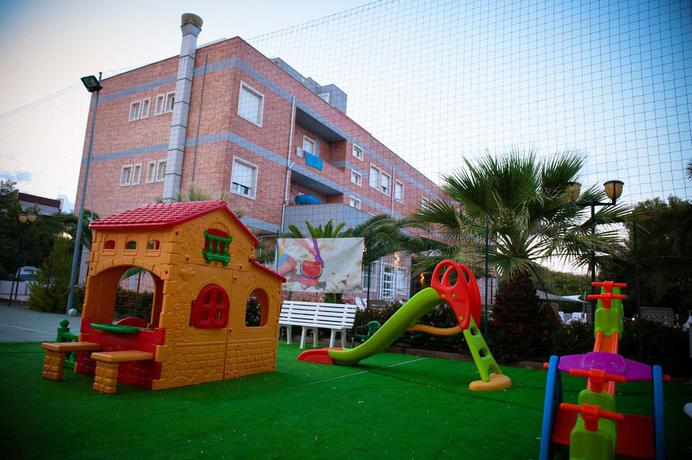 Imagen general del Hotel Stella Maris, Marina di Ginosa. Foto 6