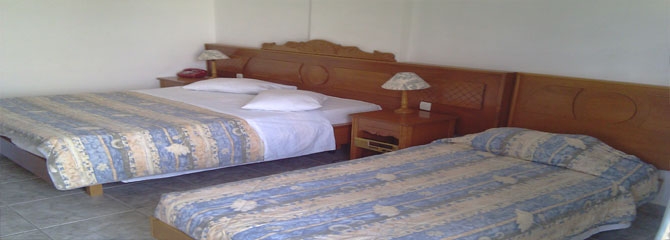 Imagen de la habitación del Hotel Stella Maris, Marmari. Foto 2