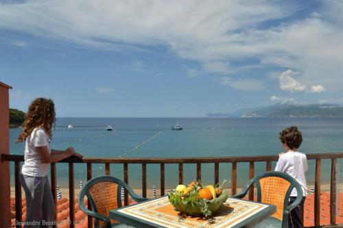 Imagen de la habitación del Hotel Stella Maris, Morcone. Foto 6