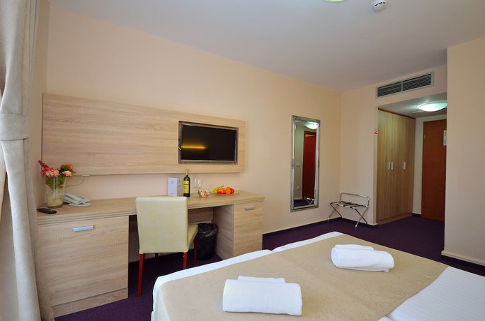 Imagen de la habitación del Hotel Stella Maris, Vodice. Foto 10