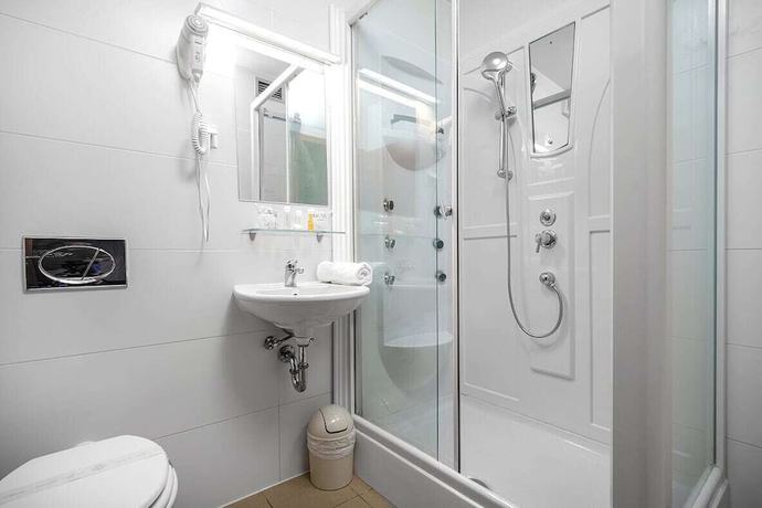 Imagen de la habitación del Hotel Stella Maris, Vodice. Foto 12