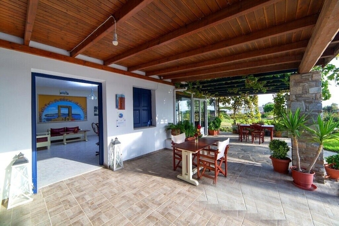 Imagen de los interiores del Hotel Stella Naxos Island. Foto 16
