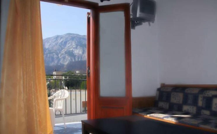 Imagen de la habitación del Hotel Stella, Ormos Marathokampos. Foto 11