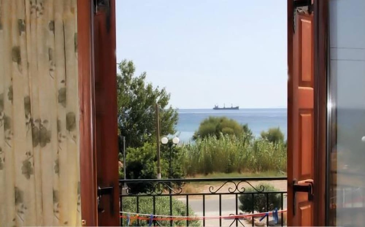 Imagen de la habitación del Hotel Stella, Ormos Marathokampos. Foto 15