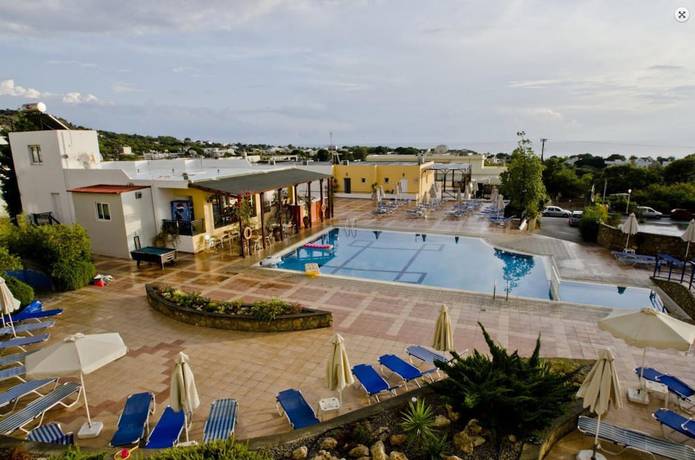 Imagen general del Hotel Stella, Pefki. Foto 1
