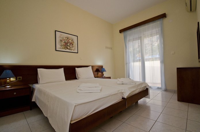 Imagen de la habitación del Hotel Stella, Pefki. Foto 15