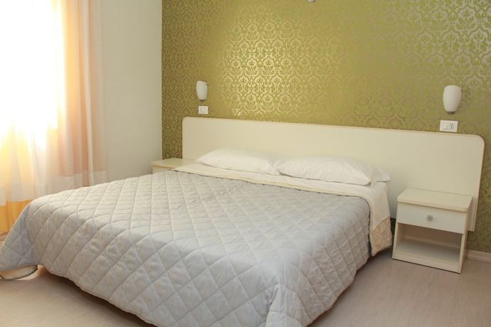 Imagen de la habitación del Hotel Stella Polare. Foto 3