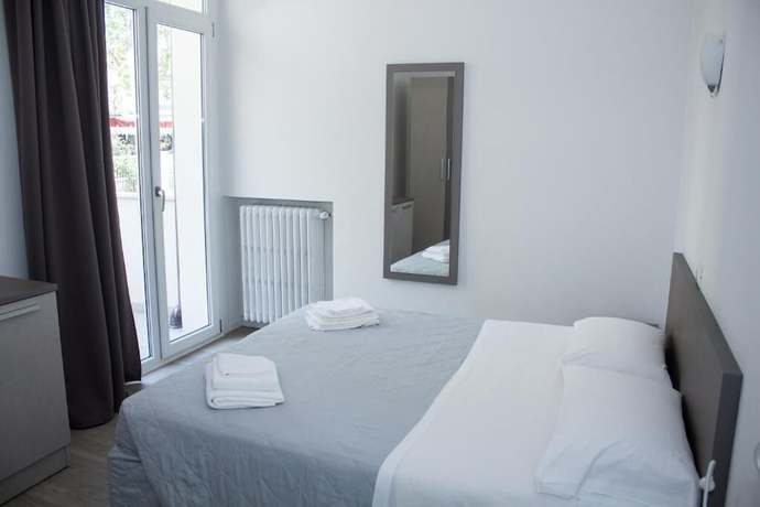 Imagen de la habitación del Hotel Stella Polare. Foto 13