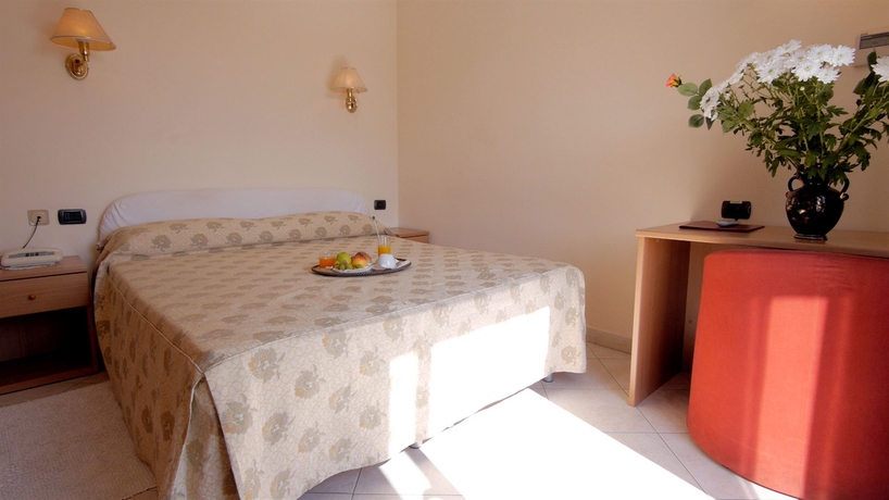 Imagen de la habitación del Hotel Stella Rapallo. Foto 6