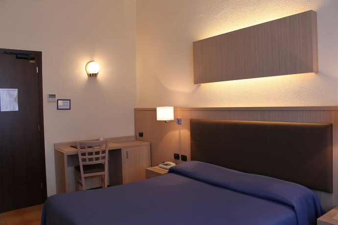 Imagen de la habitación del Hotel Stella Rapallo. Foto 11