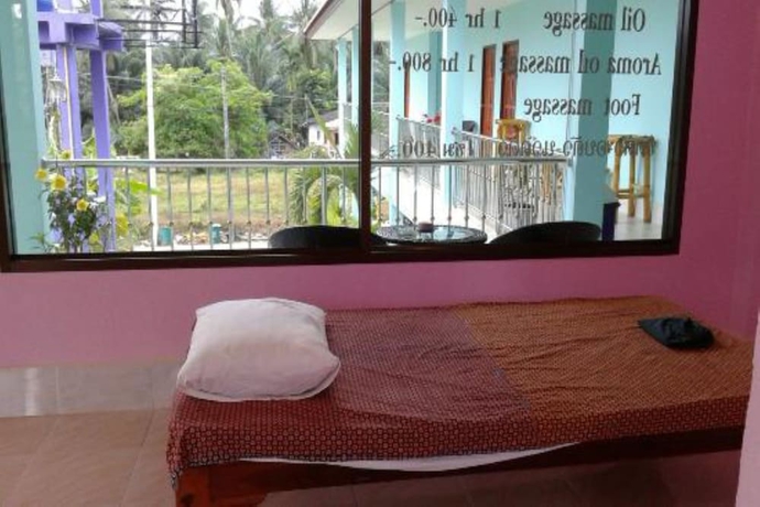 Imagen de la piscina del Hotel Stella Resort Khanom. Foto 19