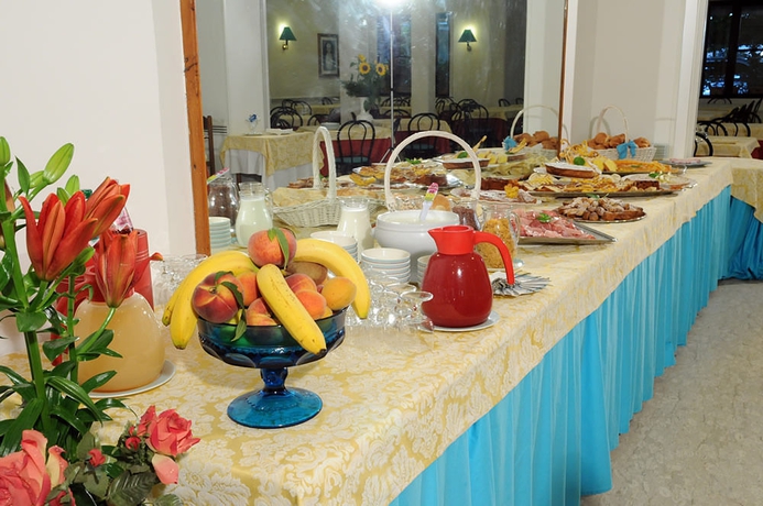 Imagen del bar/restaurante del Hotel Stella, Riccione. Foto 4