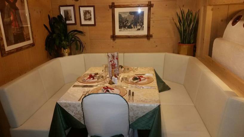 Imagen del bar/restaurante del Hotel Stella, Someda. Foto 2