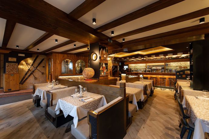 Imagen del bar/restaurante del Hotel Stella, Someda. Foto 3