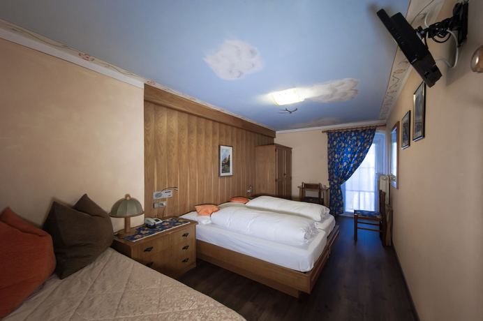 Imagen de la habitación del Hotel Stella, Someda. Foto 15